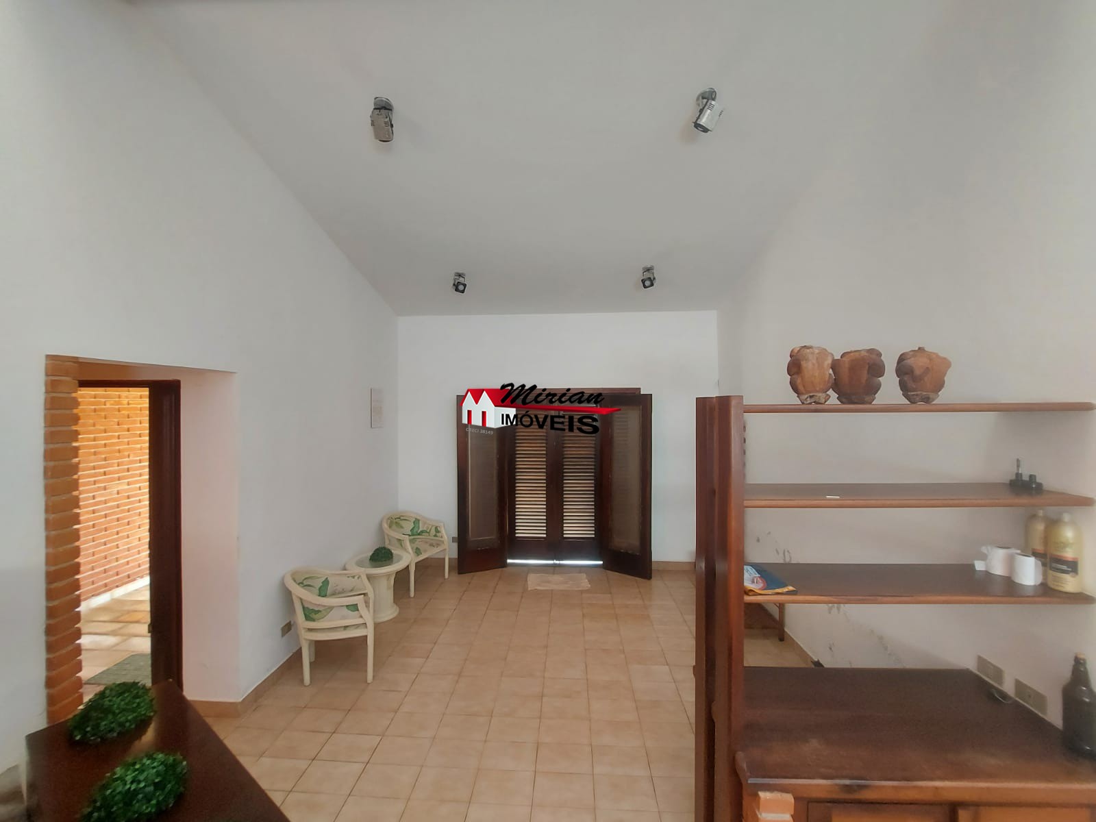 Casa à venda com 3 quartos, 151m² - Foto 8