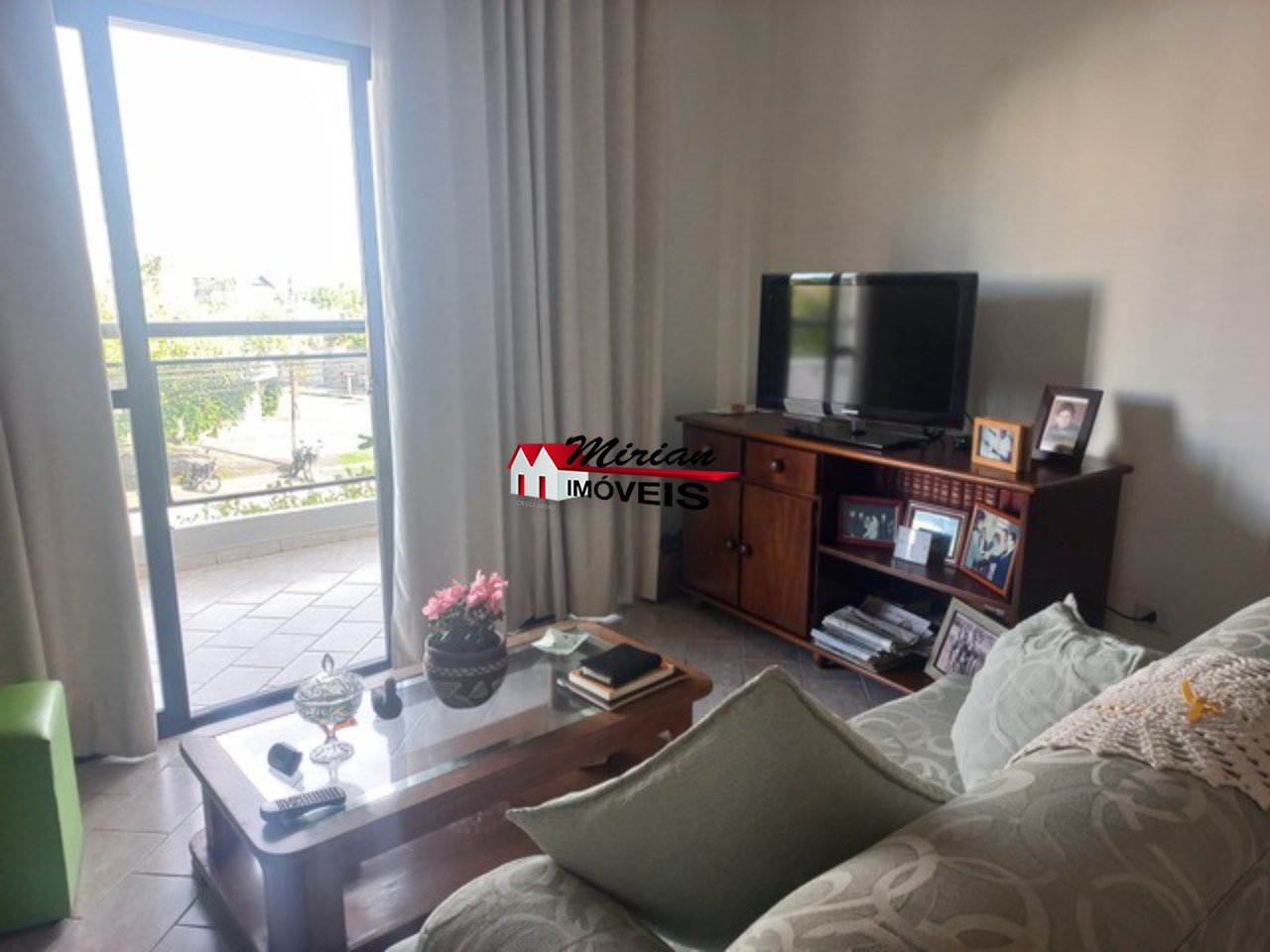 Apartamento à venda com 2 quartos, 99m² - Foto 9