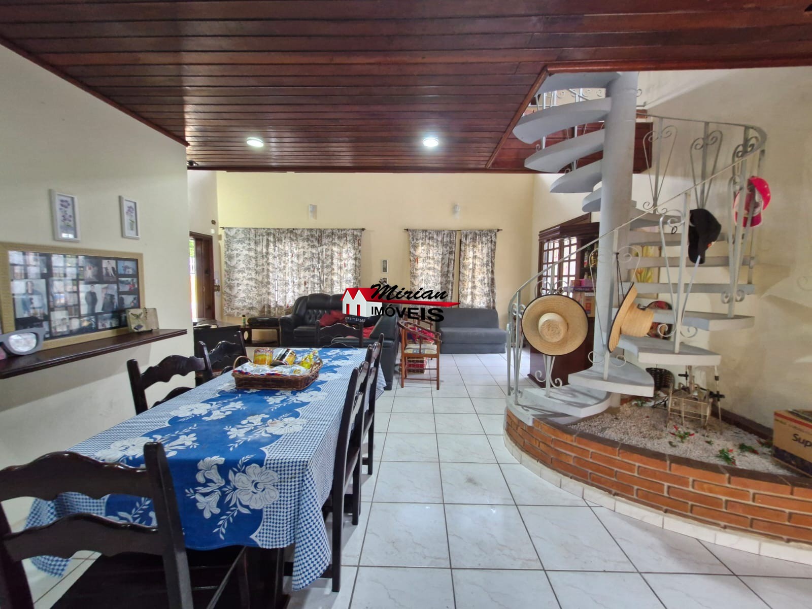 Sobrado à venda com 5 quartos, 280m² - Foto 12