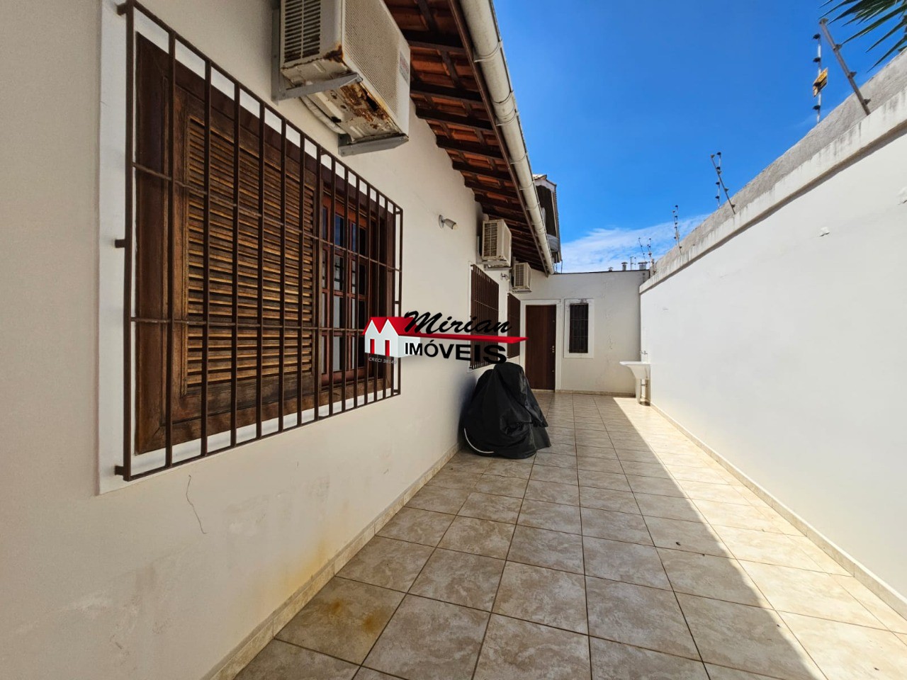 Casa à venda com 3 quartos, 135m² - Foto 17