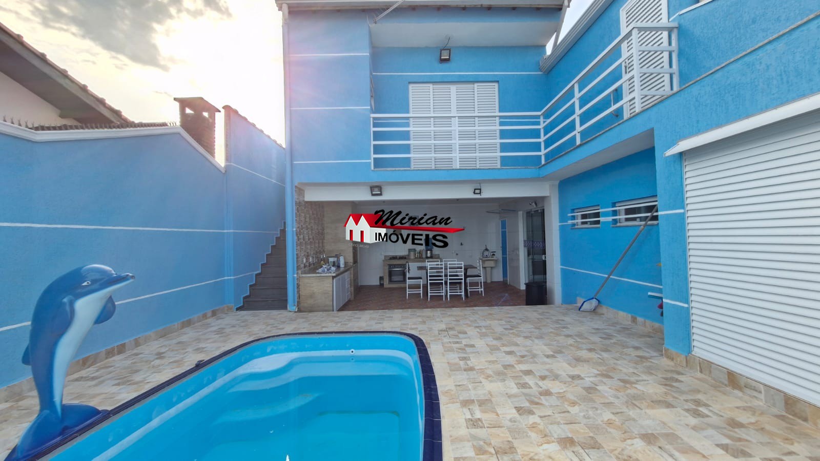 Sobrado à venda com 4 quartos, 160m² - Foto 1