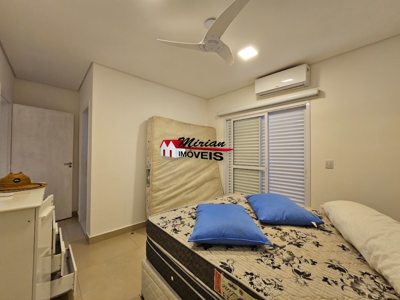 Casa à venda com 4 quartos, 430m² - Foto 19