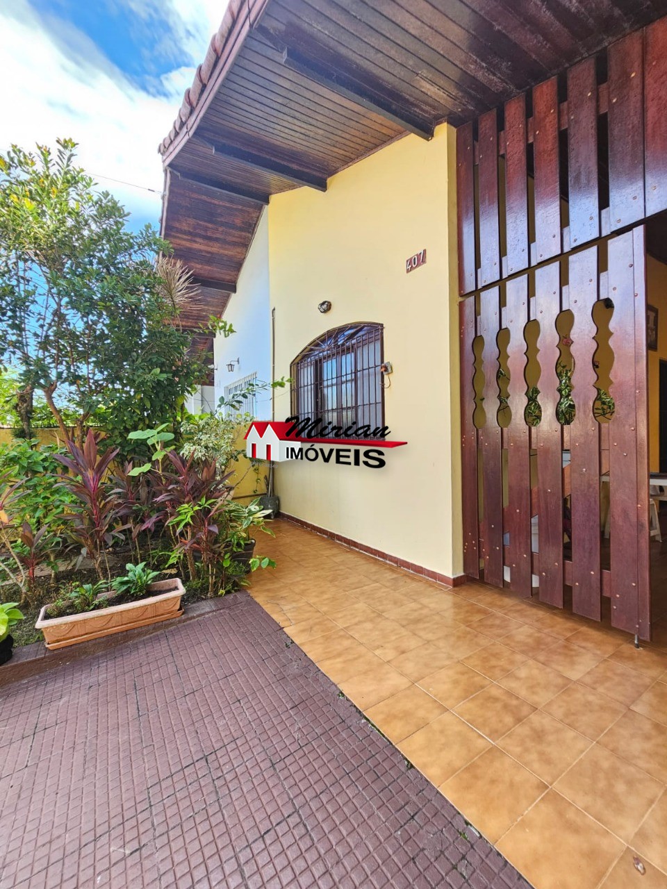 Casa à venda com 2 quartos, 65m² - Foto 17