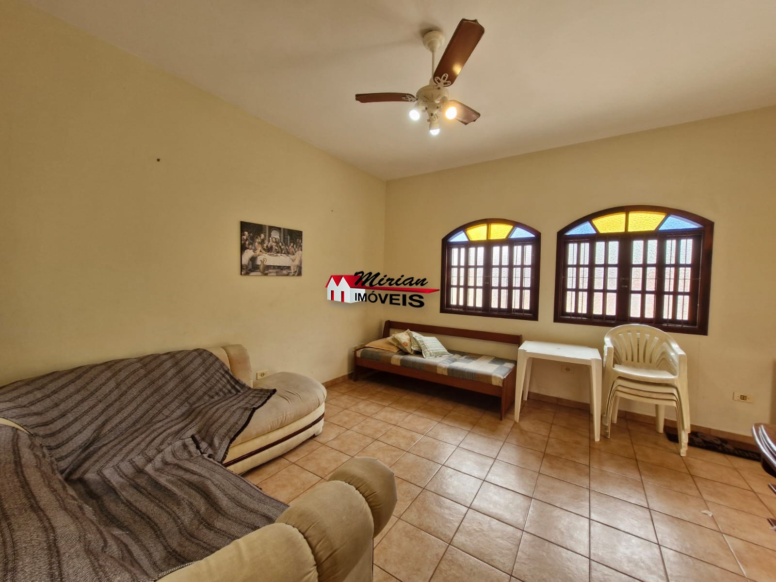 Casa à venda com 3 quartos, 140m² - Foto 4