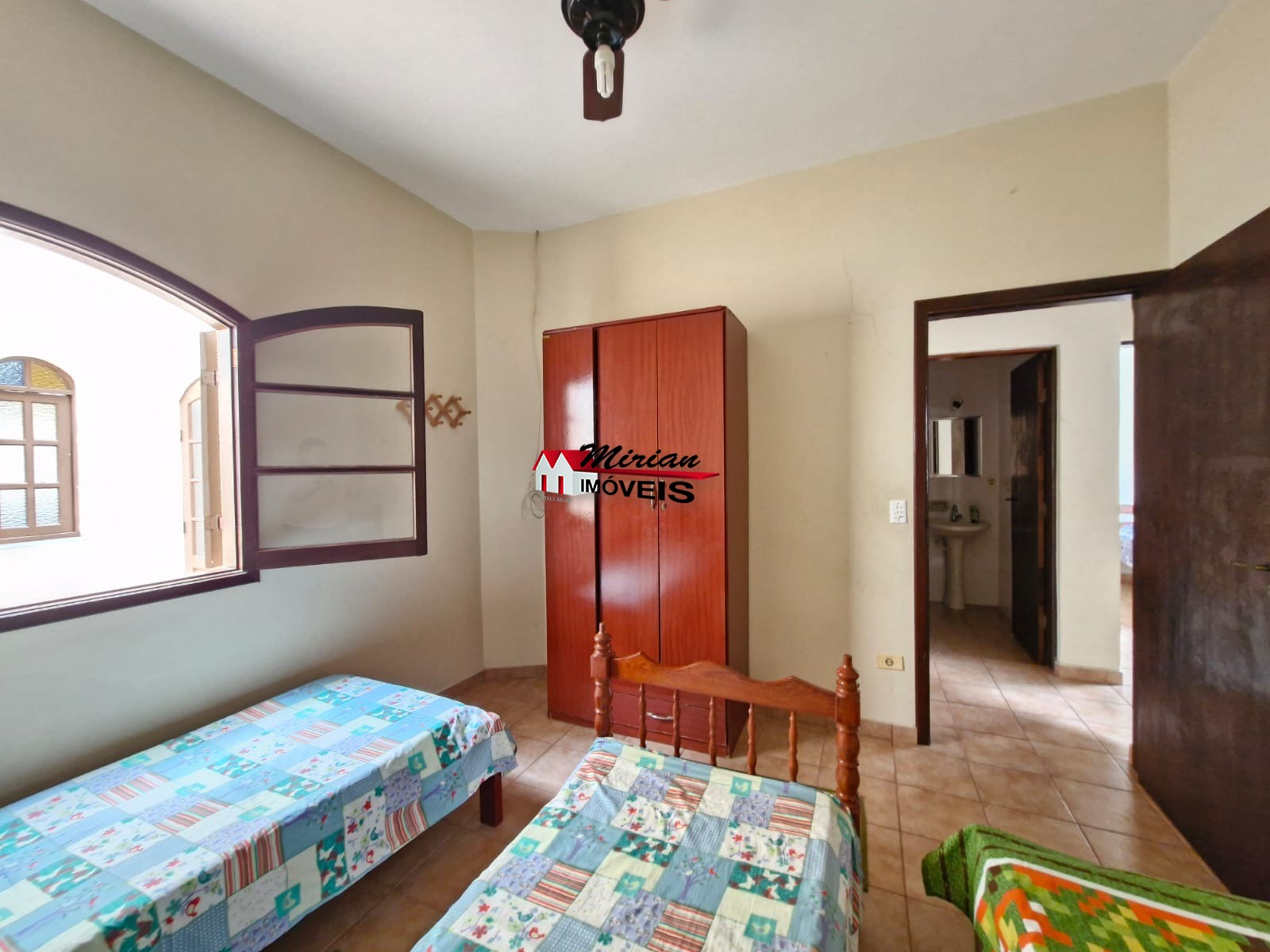 Casa à venda com 3 quartos, 140m² - Foto 15