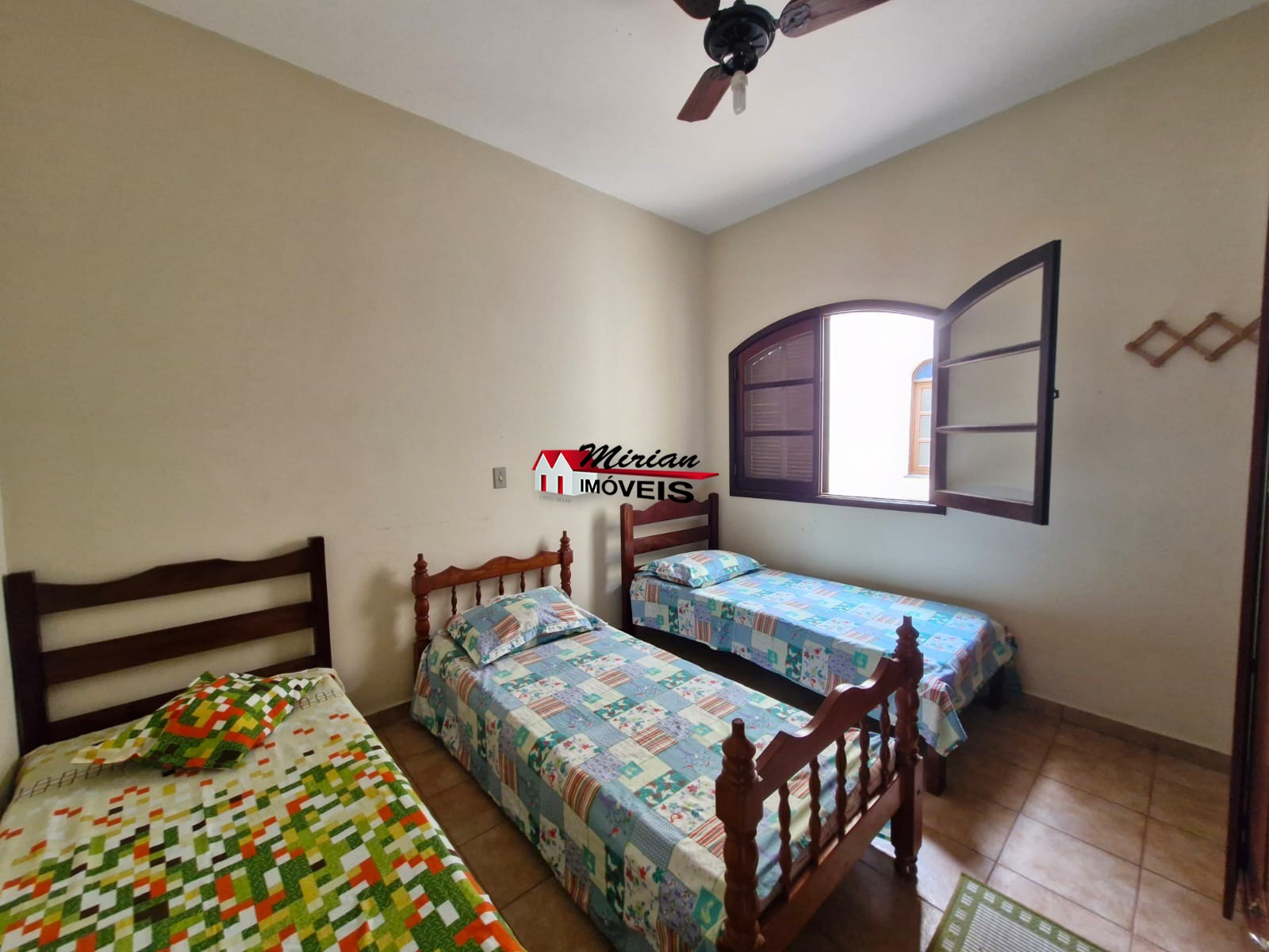 Casa à venda com 3 quartos, 140m² - Foto 14