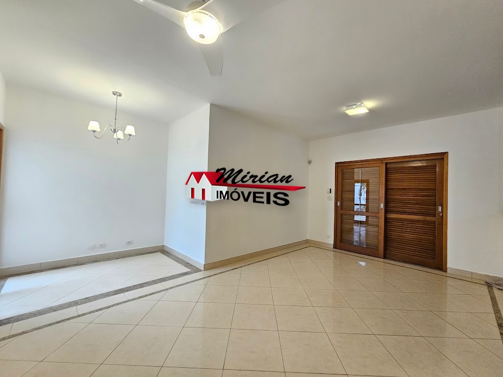 Casa à venda com 3 quartos, 360m² - Foto 15