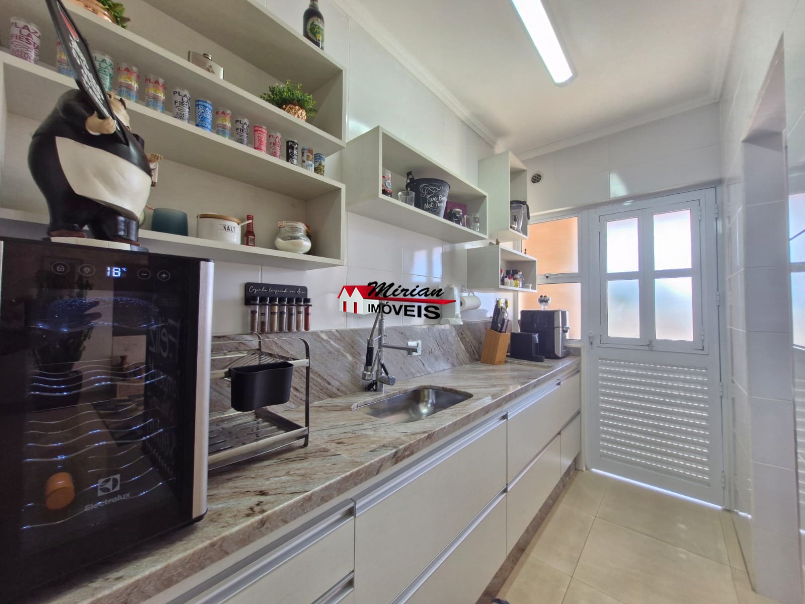 Apartamento à venda com 2 quartos, 87m² - Foto 14