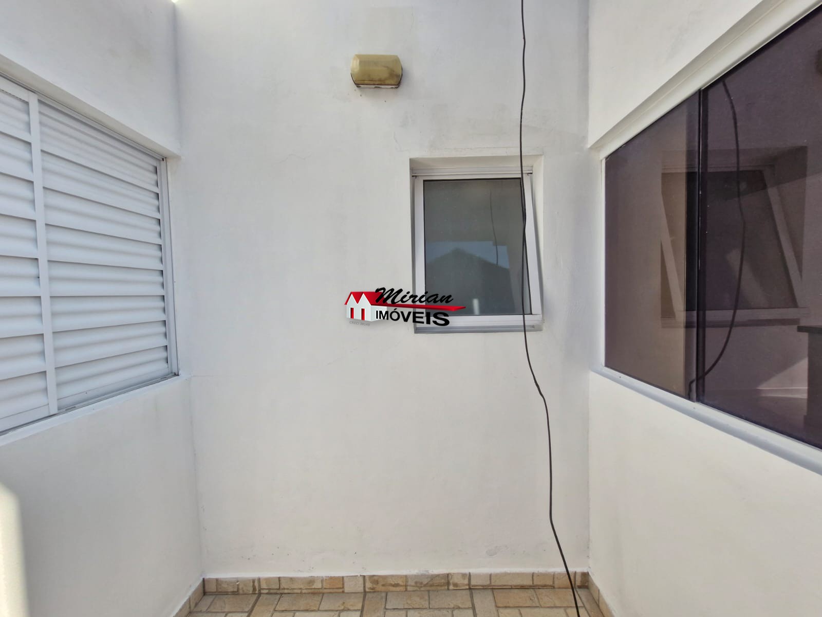 Casa para alugar com 2 quartos, 125m² - Foto 9
