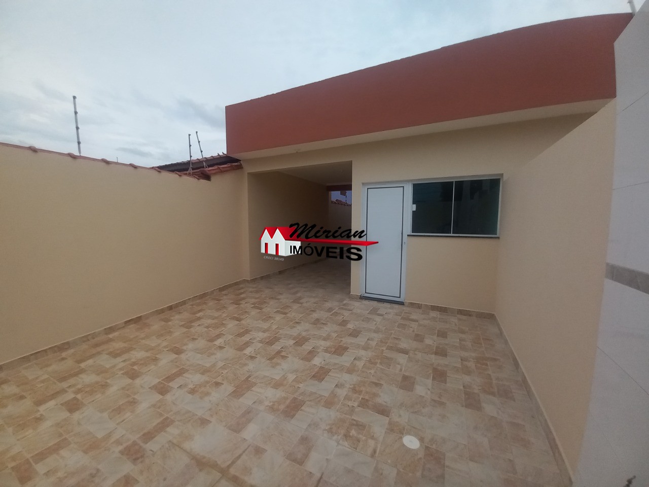 Casa à venda com 2 quartos, 82m² - Foto 3