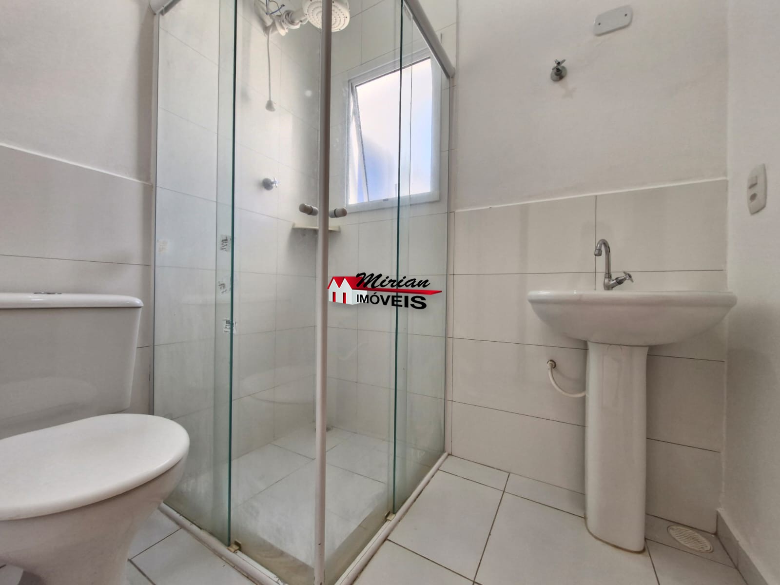 Casa para alugar com 2 quartos, 125m² - Foto 12