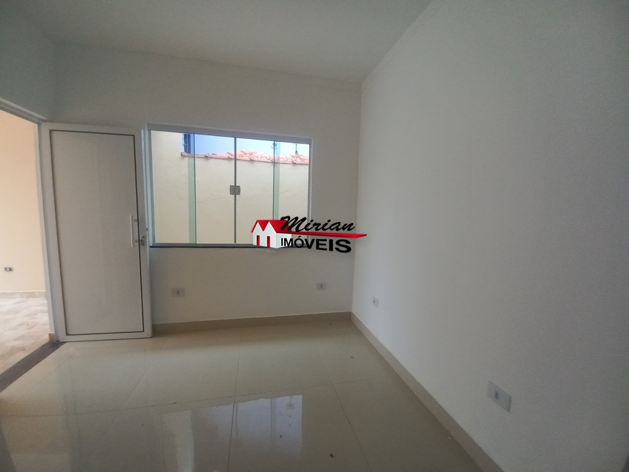 Casa à venda com 2 quartos, 82m² - Foto 10