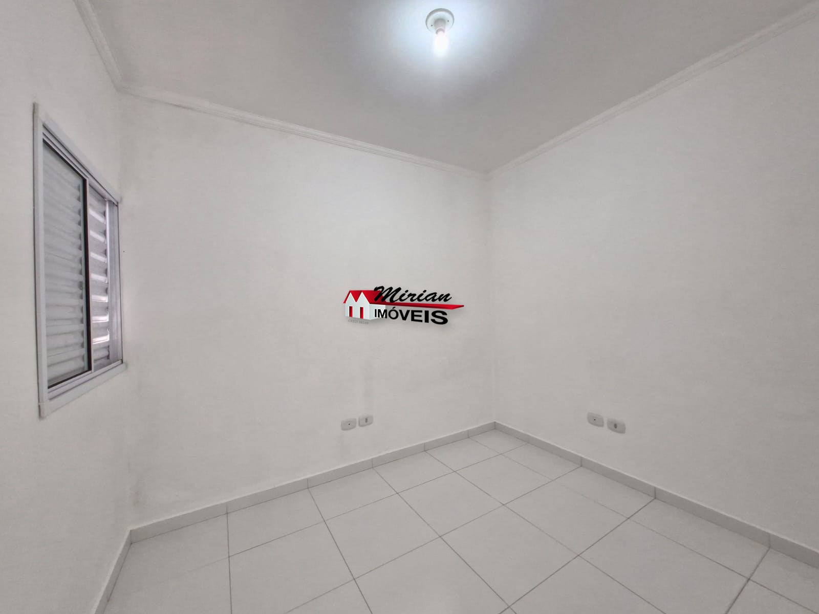 Casa para alugar com 2 quartos, 125m² - Foto 4