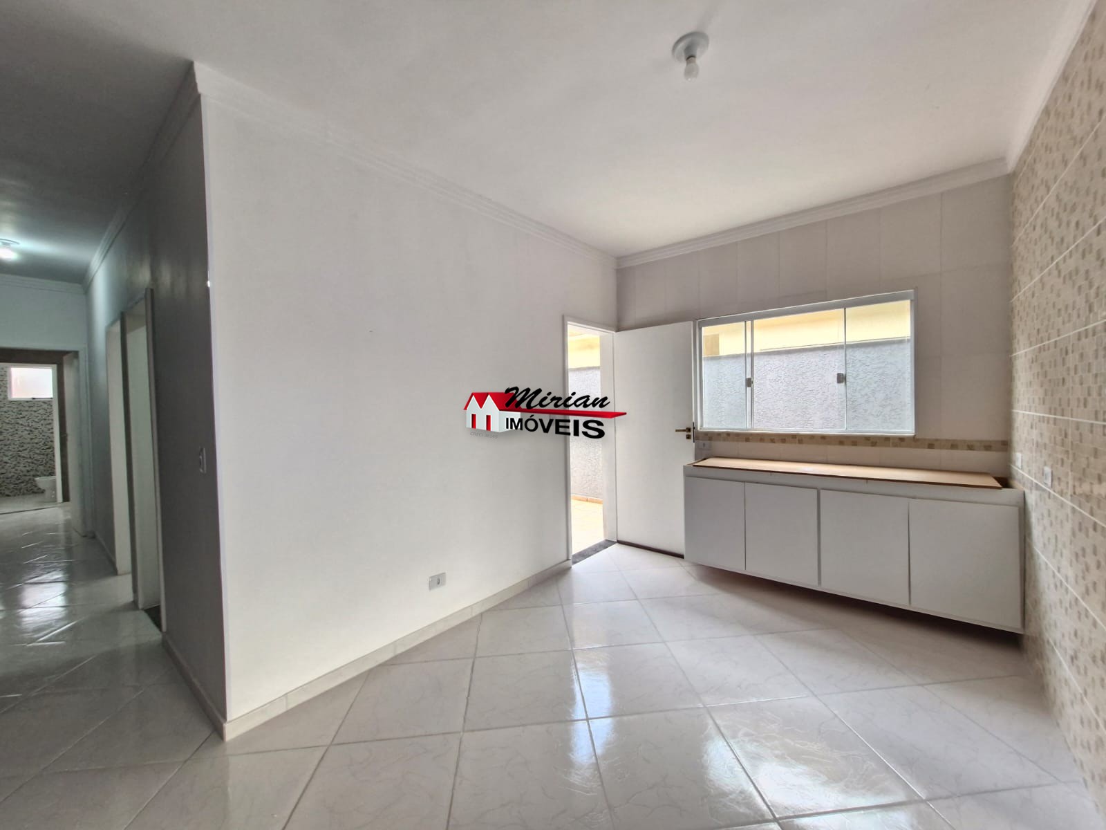 Casa à venda com 2 quartos, 86m² - Foto 5