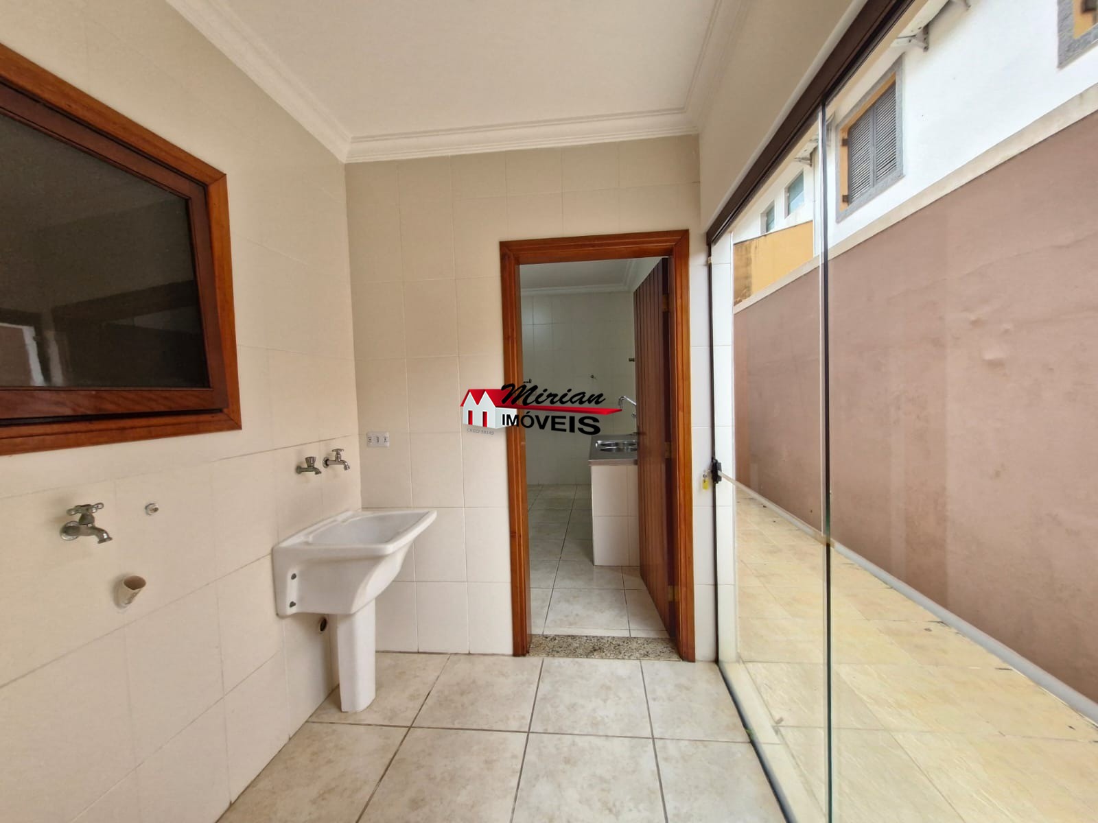 Sobrado à venda com 8 quartos, 500m² - Foto 26