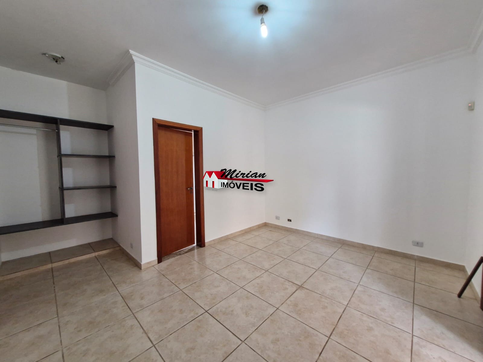 Sobrado à venda com 8 quartos, 500m² - Foto 25