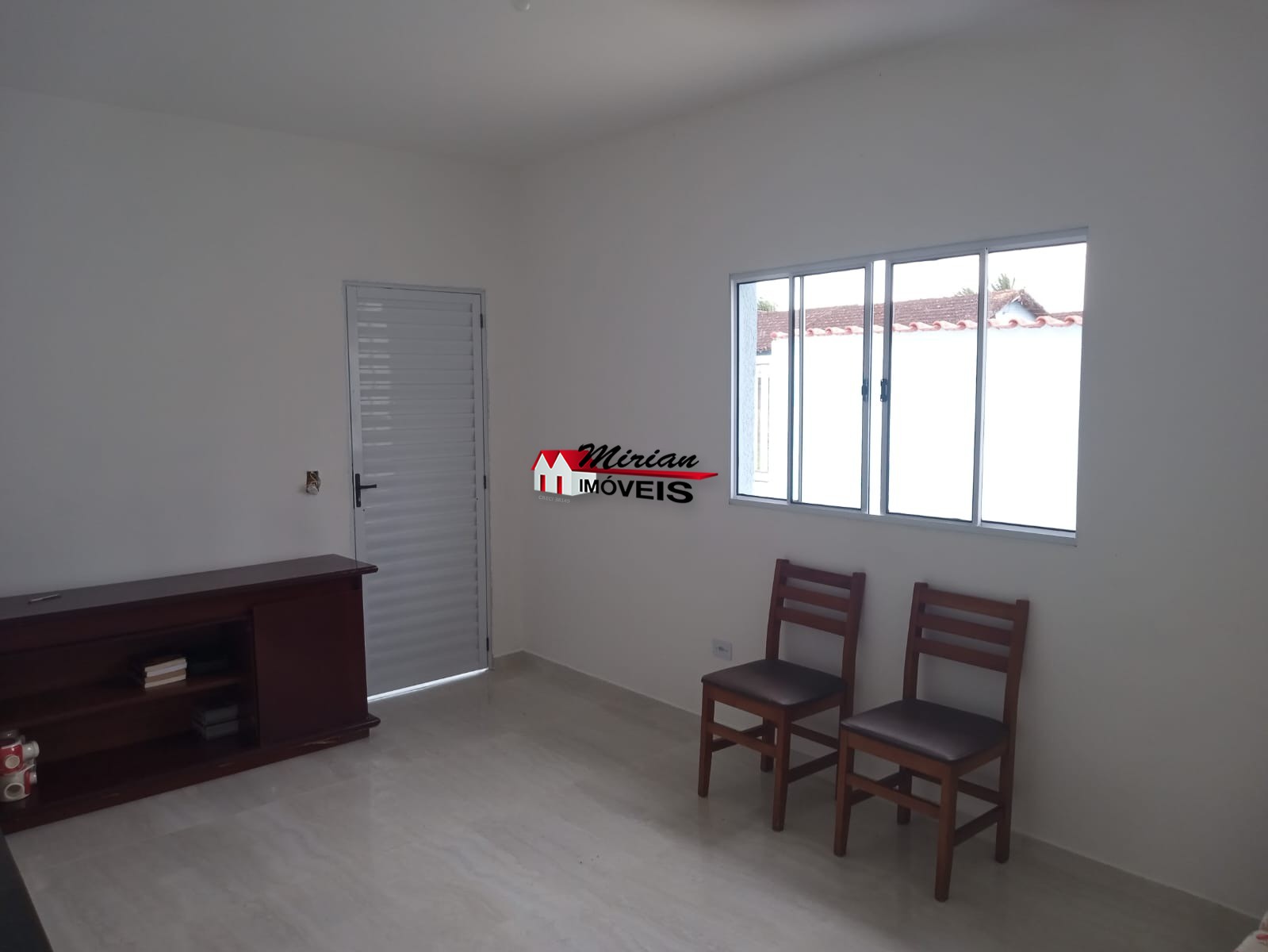 Casa à venda com 2 quartos, 63m² - Foto 12