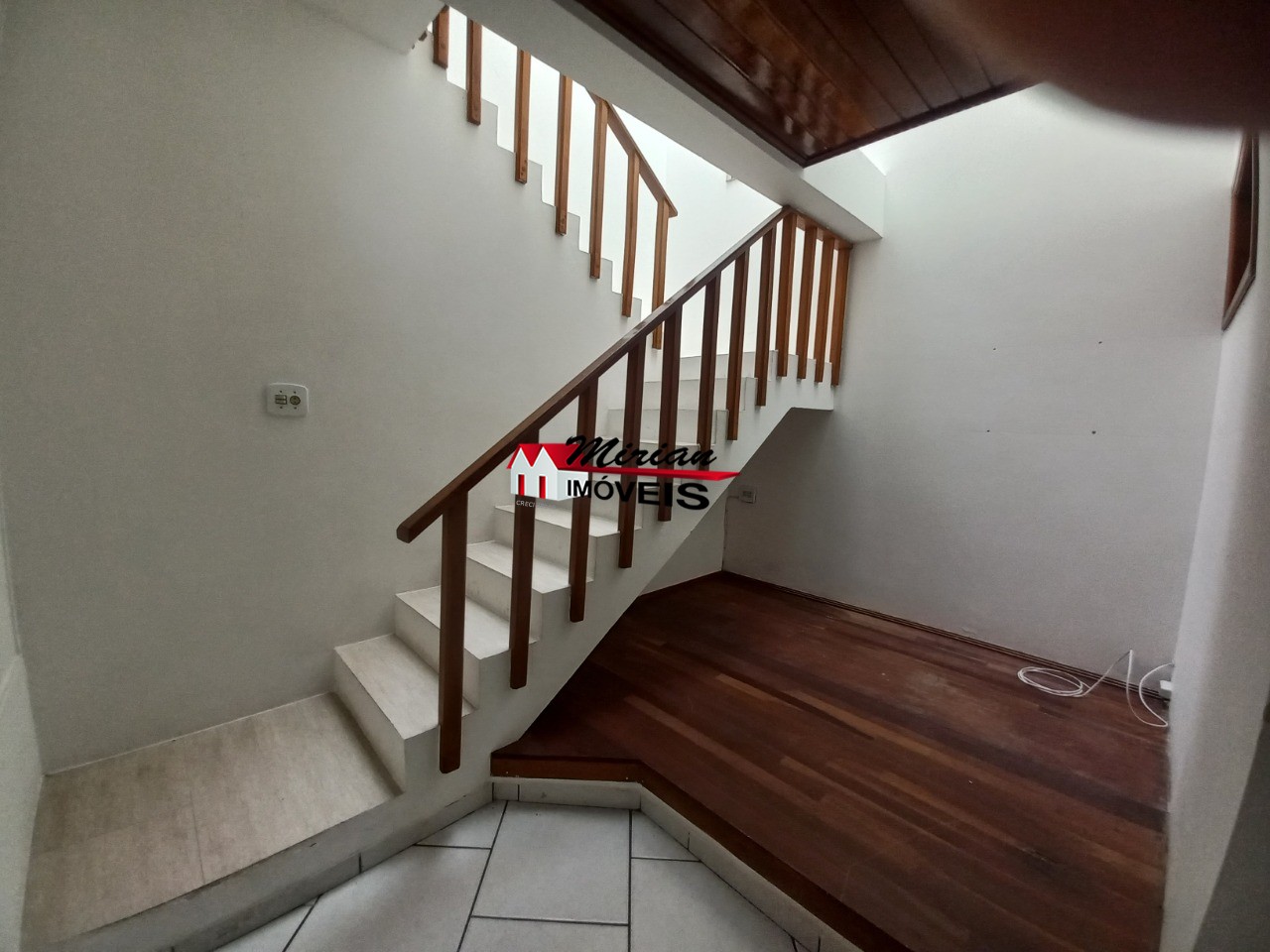 Sobrado à venda com 3 quartos, 250m² - Foto 12