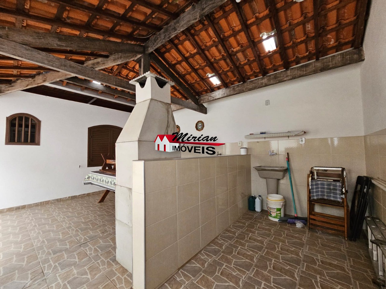 Casa à venda com 2 quartos, 161m² - Foto 17