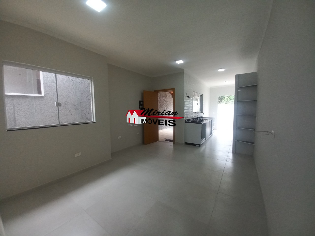 Casa à venda com 2 quartos, 91m² - Foto 9