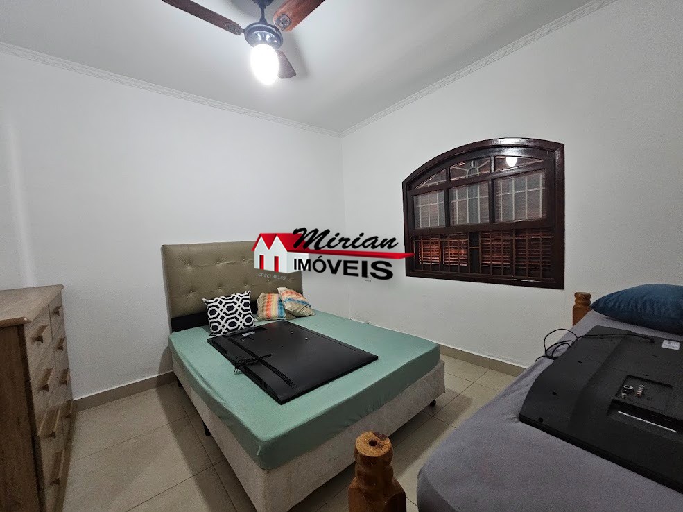 Casa à venda com 3 quartos, 194m² - Foto 12