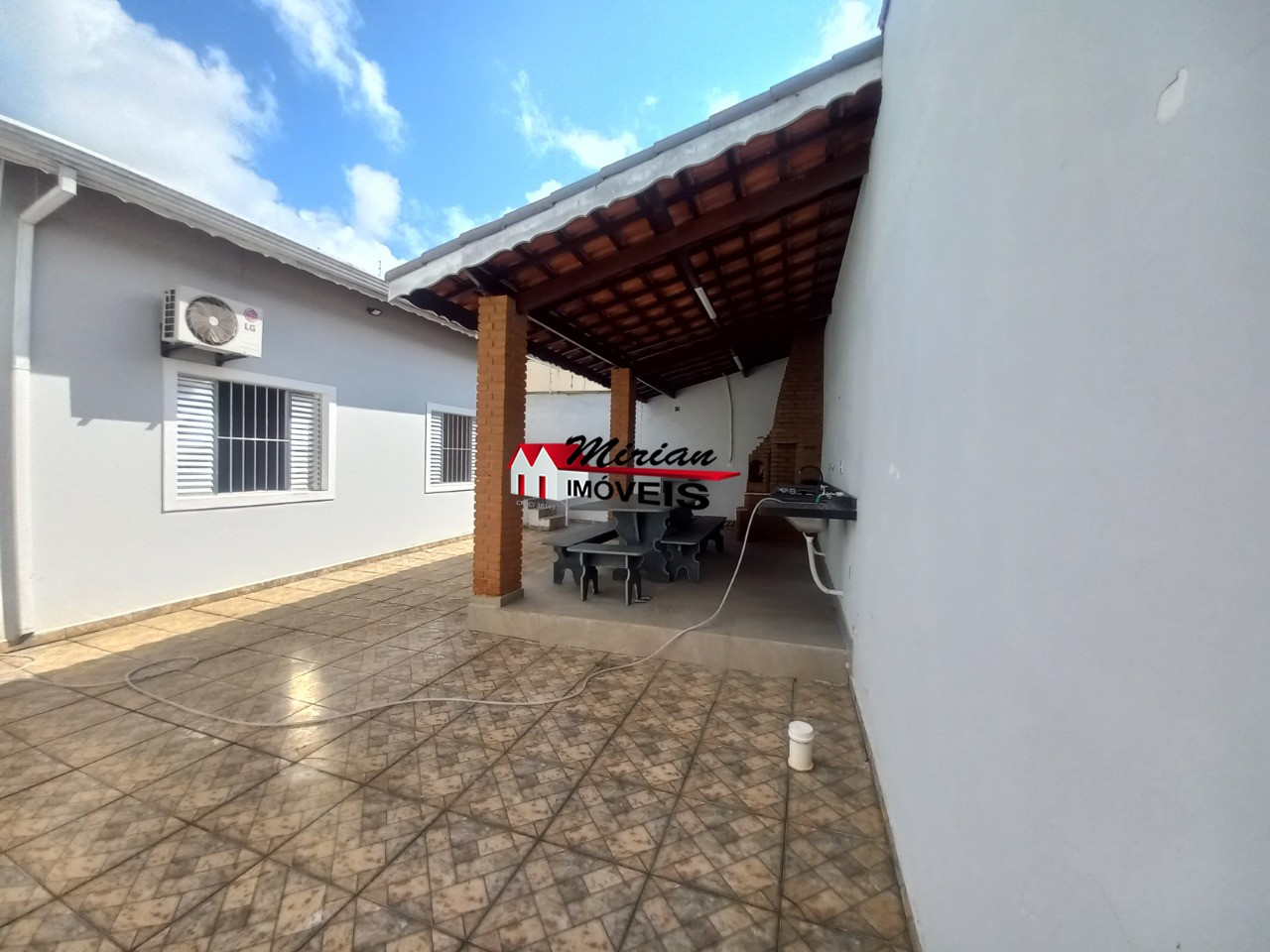 Casa à venda com 3 quartos, 149m² - Foto 26