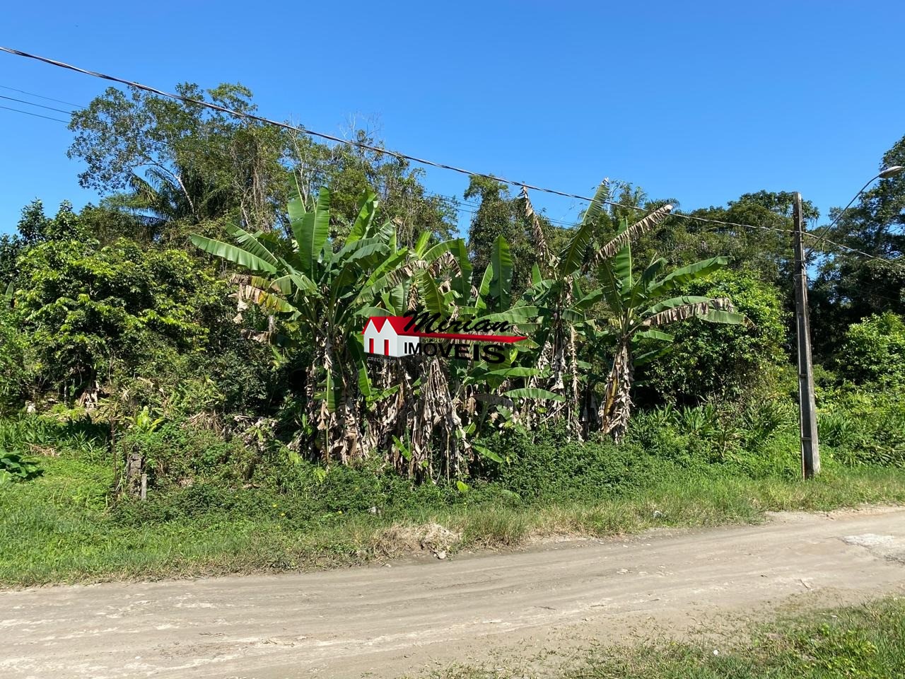 Terreno à venda, 880m² - Foto 1