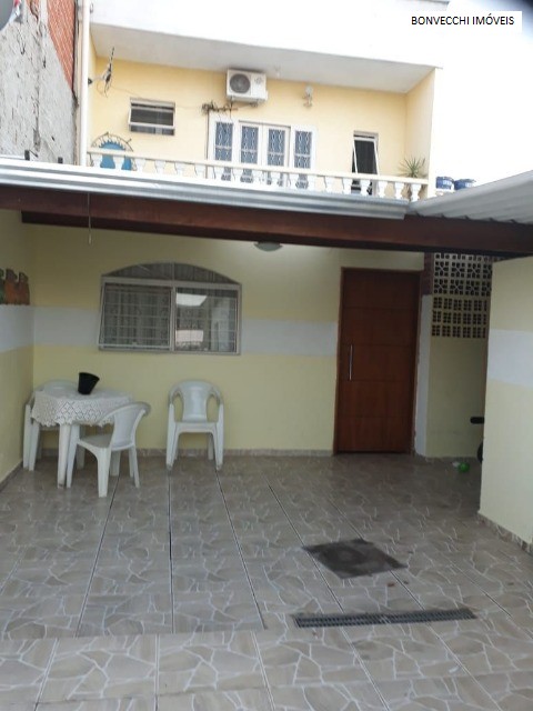 Sobrado à venda com 2 quartos, 159m² - Foto 3