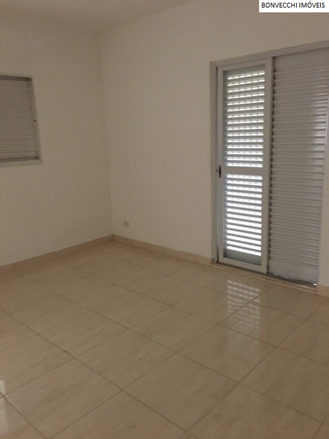 Sobrado à venda e aluguel com 3 quartos, 125m² - Foto 4