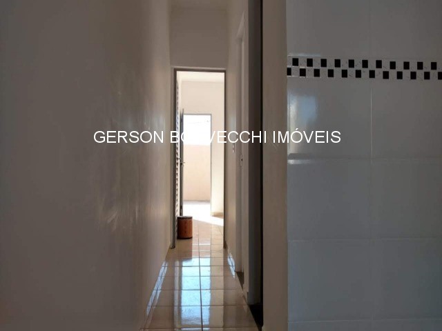 Casa à venda com 1 quarto, 82m² - Foto 9