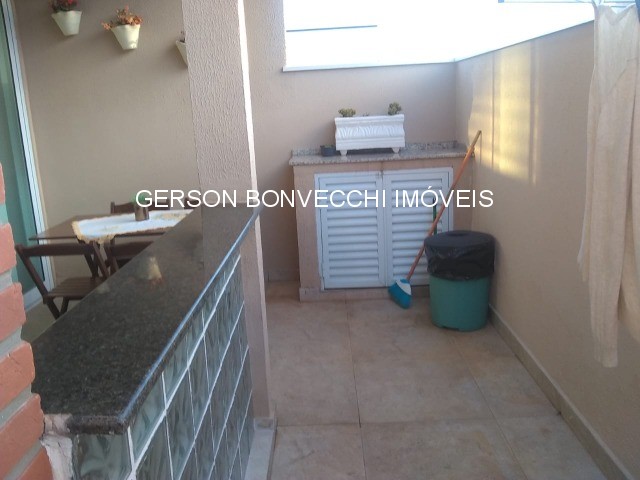 Casa à venda com 3 quartos, 200m² - Foto 16