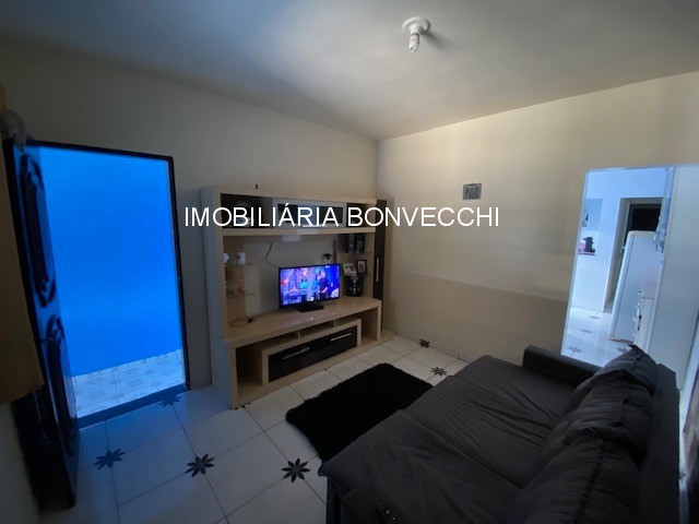 Casa à venda com 3 quartos, 125m² - Foto 2