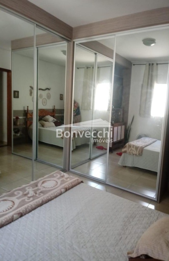 Casa à venda com 3 quartos, 150m² - Foto 23