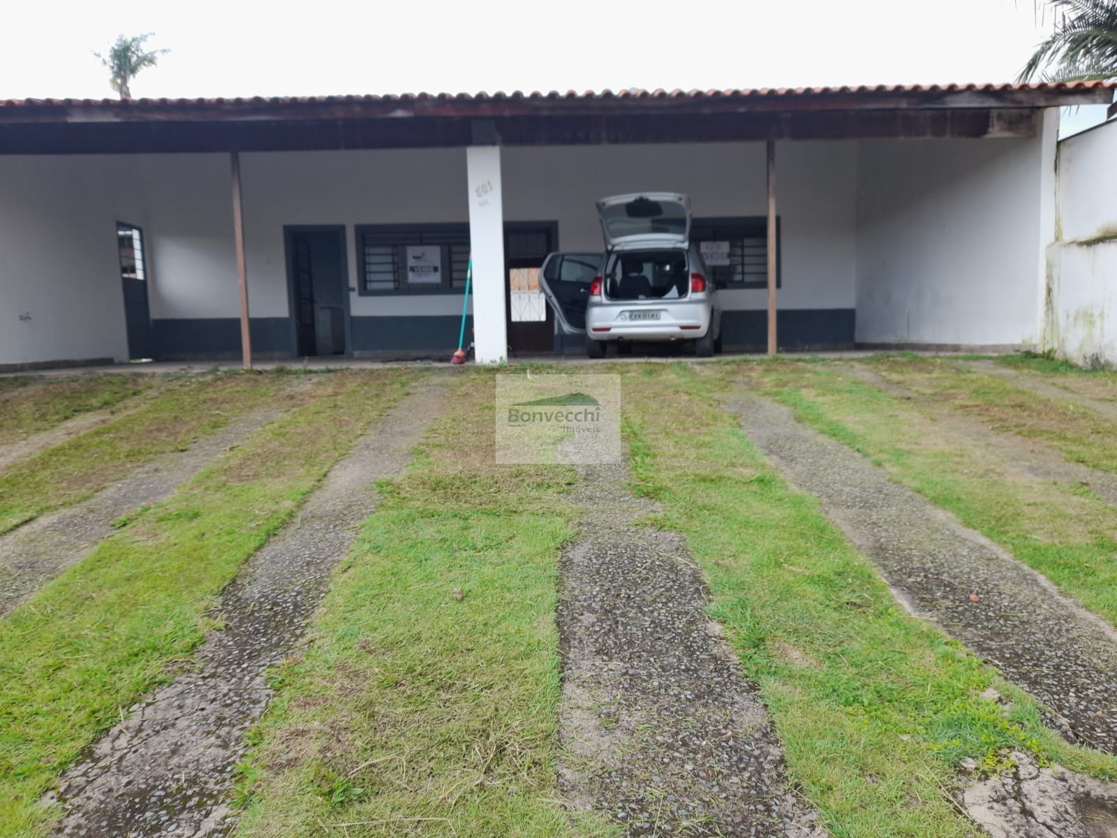 Fazenda à venda com 2 quartos, 1020m² - Foto 7