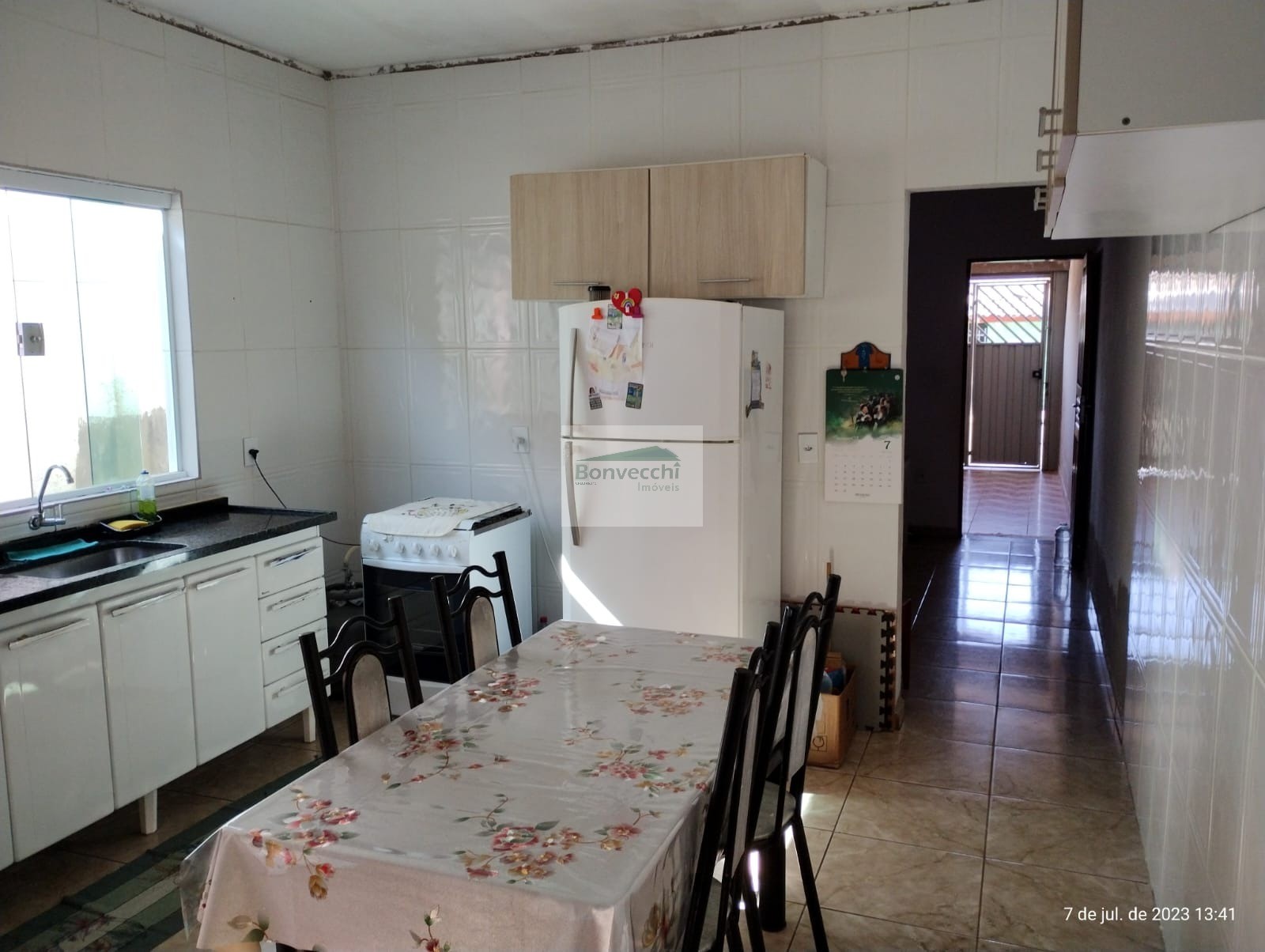 Casa à venda com 2 quartos, 125m² - Foto 2