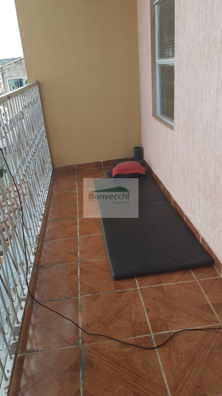 Sobrado à venda com 2 quartos, 125m² - Foto 1