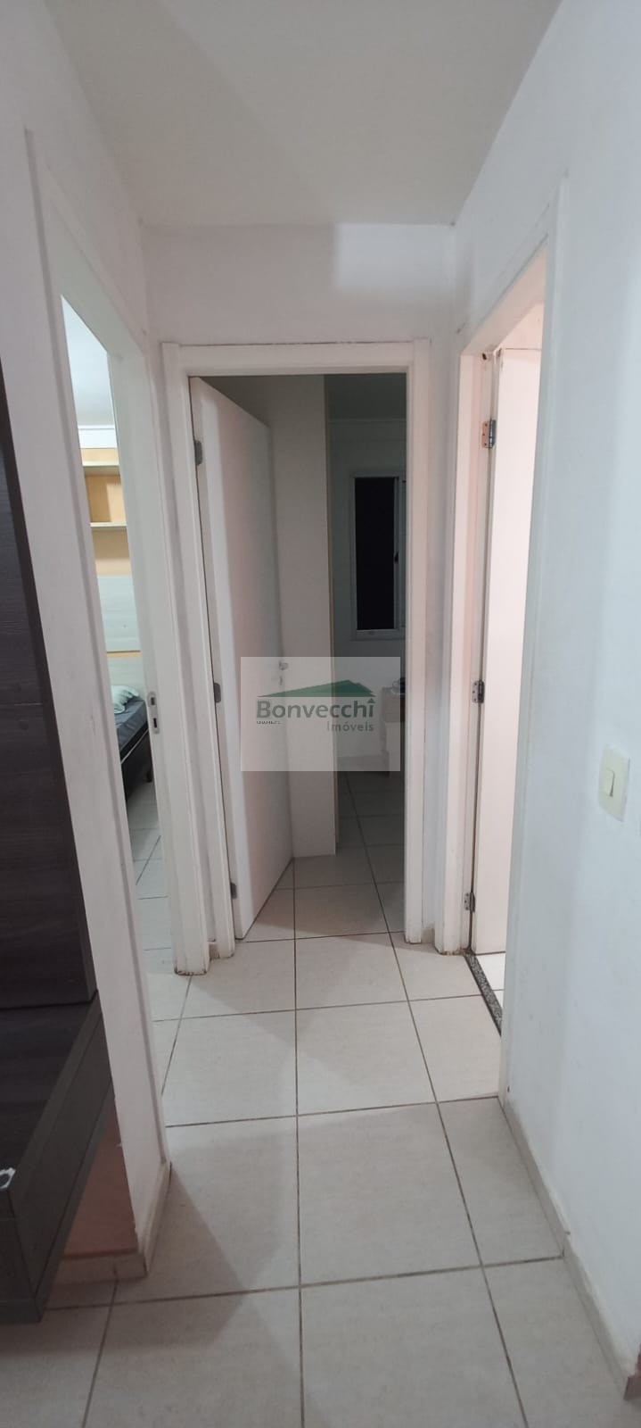 Apartamento à venda com 2 quartos, 70m² - Foto 3