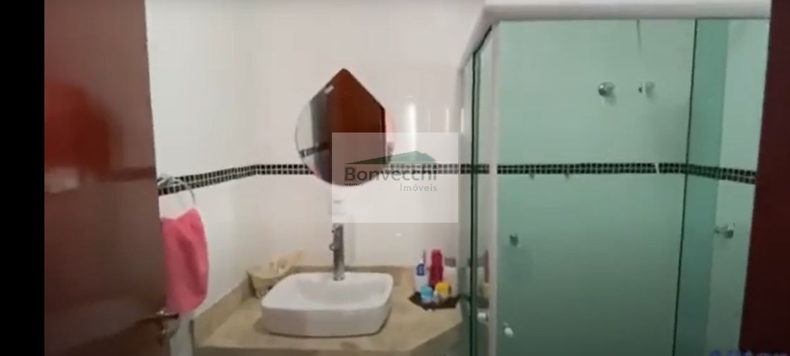 Casa de Condomínio à venda com 3 quartos, 250m² - Foto 13