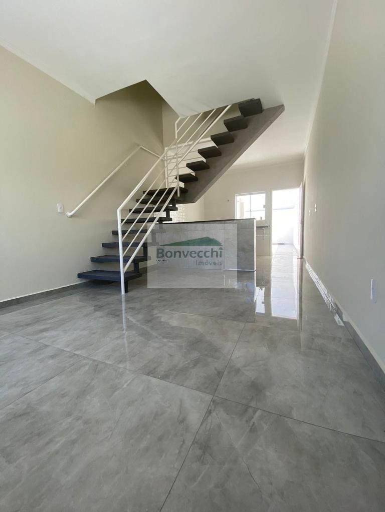 Sobrado à venda com 2 quartos, 75m² - Foto 1