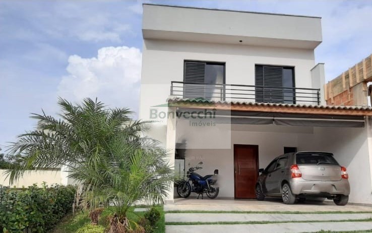 Sobrado à venda com 3 quartos, 200m² - Foto 1