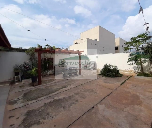 Sobrado à venda com 3 quartos, 200m² - Foto 18