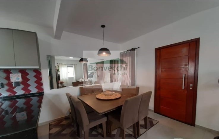 Sobrado à venda com 3 quartos, 200m² - Foto 3