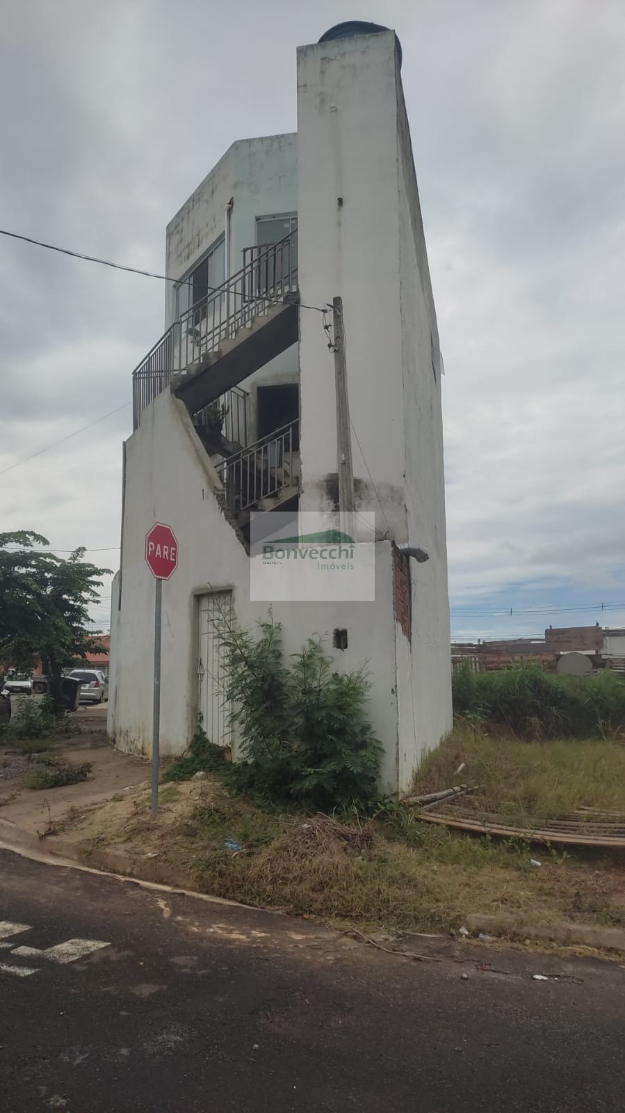 Sobrado à venda com 3 quartos, 217m² - Foto 4