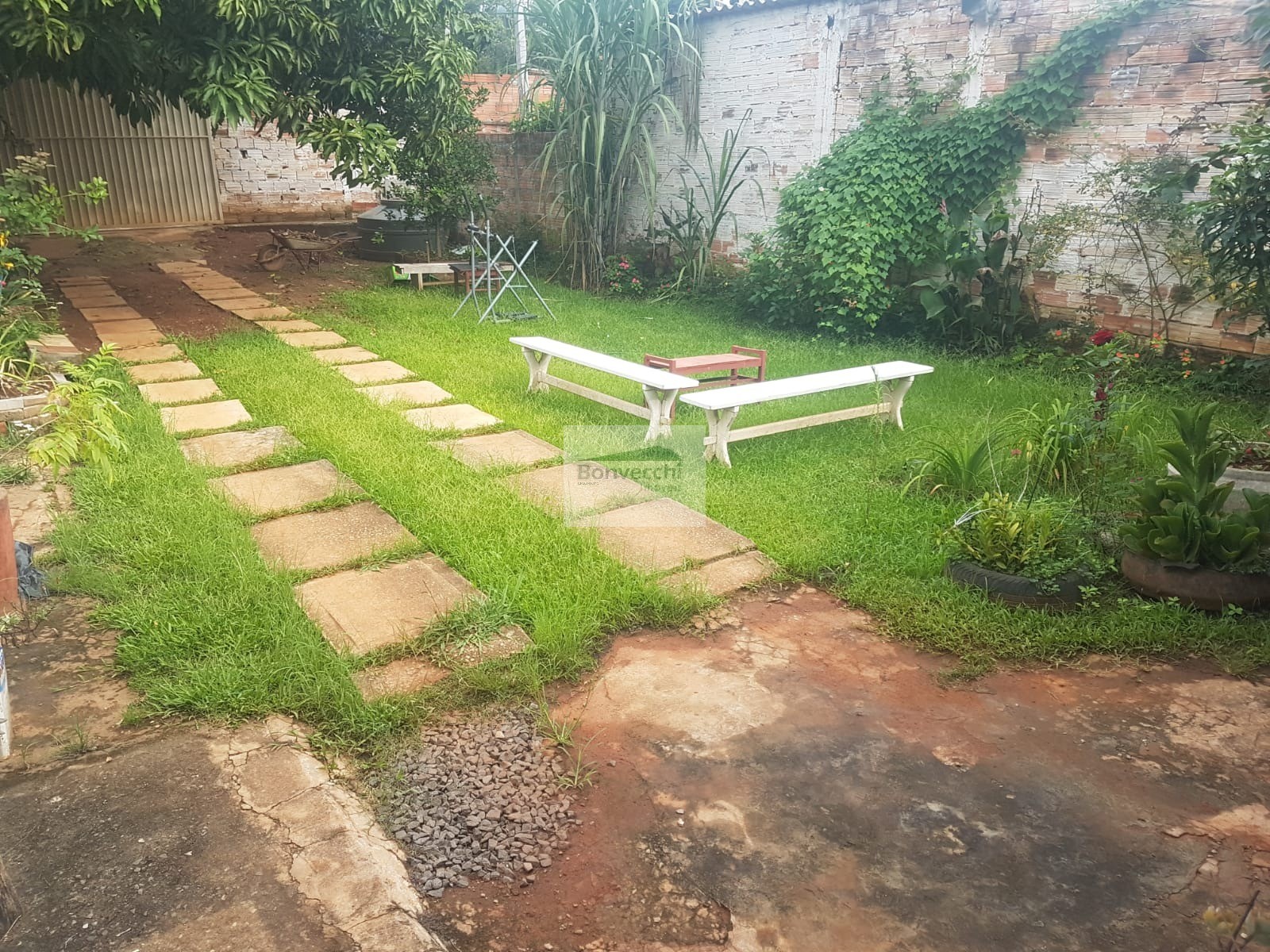 Fazenda à venda com 1 quarto, 666m² - Foto 1