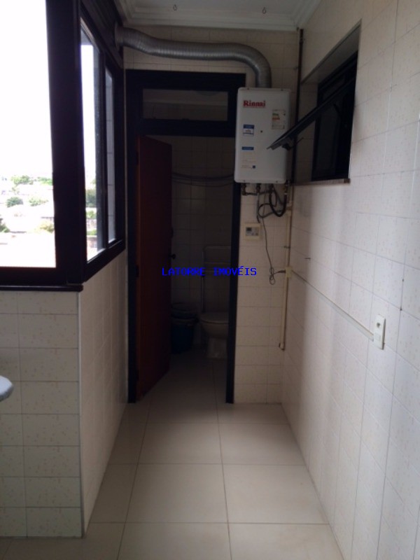 Apartamento à venda com 3 quartos, 160m² - Foto 6