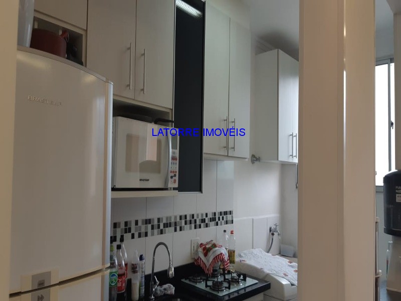 Apartamento à venda com 2 quartos, 56m² - Foto 13