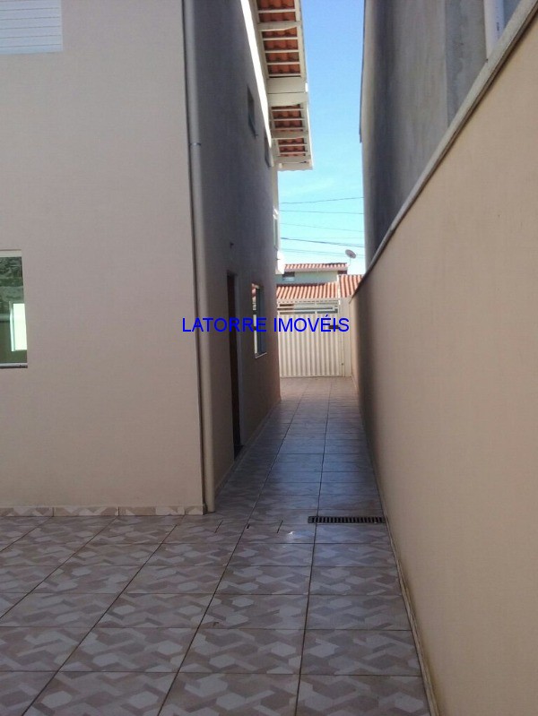 Casa à venda com 3 quartos, 260m² - Foto 11