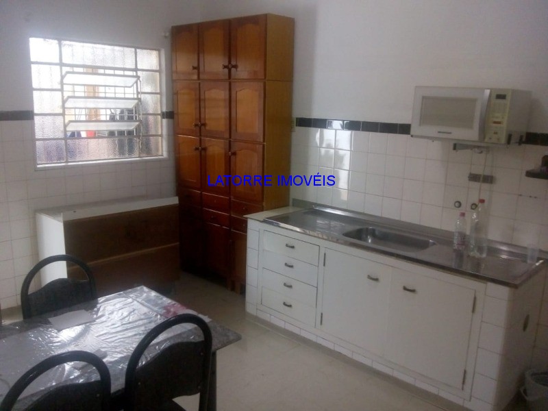 Casa à venda com 2 quartos, 250m² - Foto 13