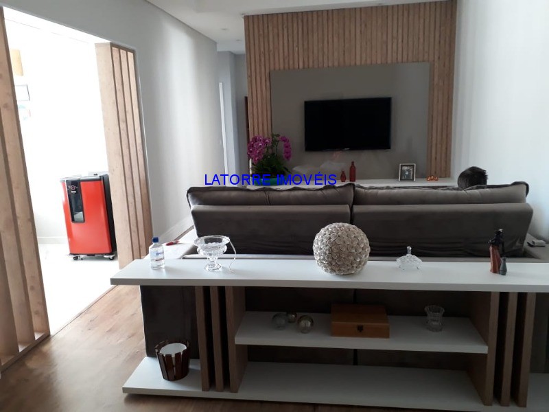 Apartamento à venda com 2 quartos, 99m² - Foto 11