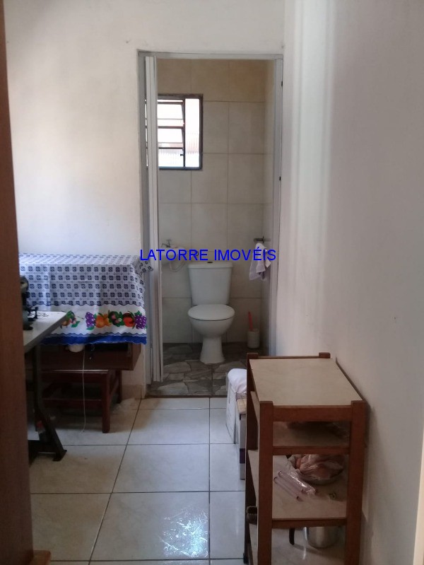 Sobrado à venda com 2 quartos, 190m² - Foto 15